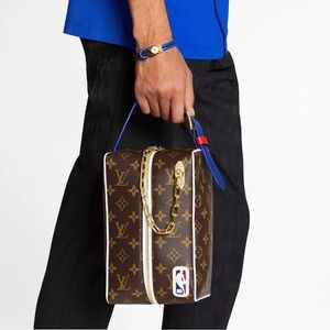 Louis Vuitton x NBA Dopp Kit Cloakroom Monogram Bag Blue Strap COA Rare